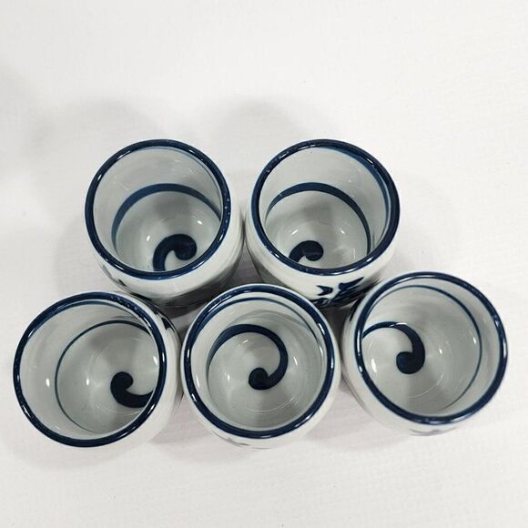 7pc Japanese Sake Set in Box Ceramic Hand Painted Blue White - Picture 8 of 12